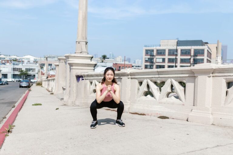 5 Daily Stretches That Actually Improve Your Squat